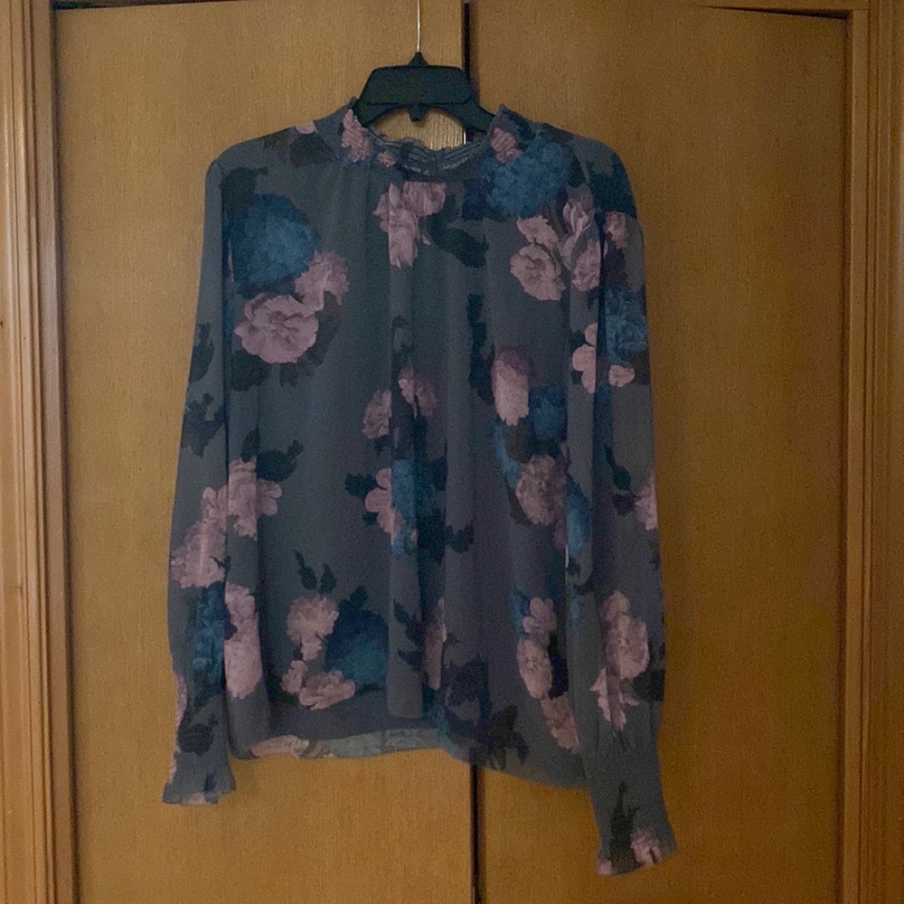 NWT Aritizia Valencia blouse